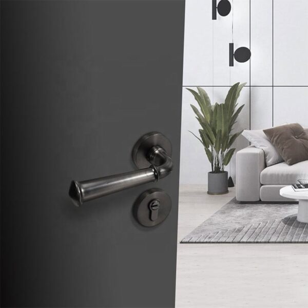 Mepull Door handle and lock L2362