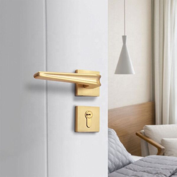 Mepull Door handle and lock L2398