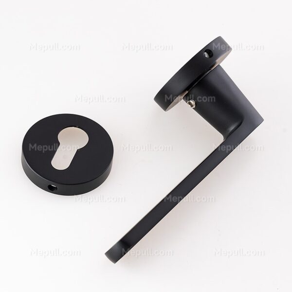 handle on Rose With Lock Modern Z52 9393 2